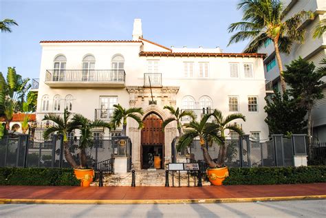 villa casa casuarina miami.